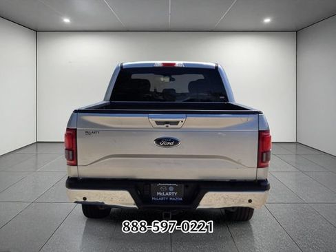 Used 2017 Ford F150 Lariat AWD/4WD image 4