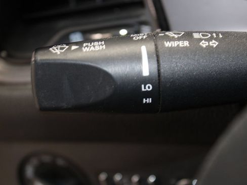 Used 2023 Dodge Challenger SXT RWD image 17