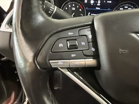 Used 2022 Cadillac XT6 Premium Luxury w/ Technology Package AWD/4WD image 15