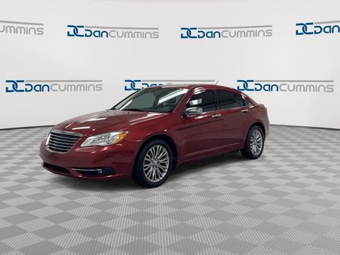 Used 2013 Chrysler 200 Limited w/ Sun/Sound Group FWD image 4