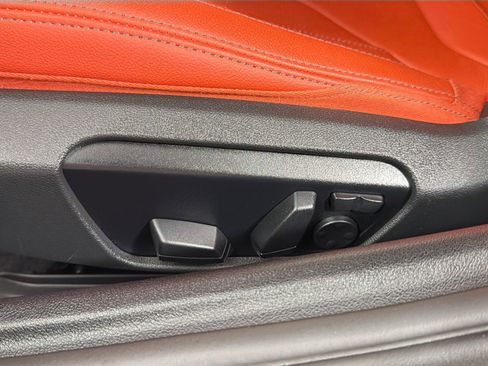 Certified 2023 BMW Z4 M40i w/ Premium Package image 19