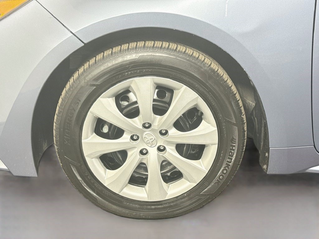 Used 2024 Toyota Corolla LE FWD image 36
