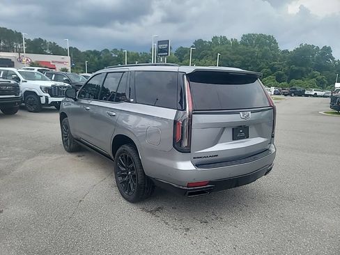Certified 2024 Cadillac Escalade Sport Platinum w/ LPO, ONYX Package AWD/4WD image 5