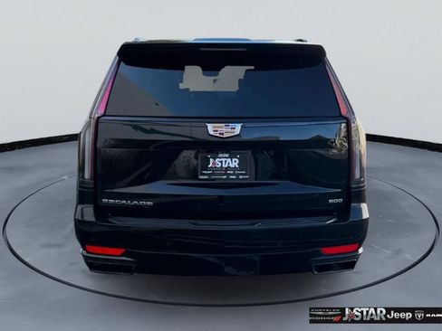 Used 2024 Cadillac Escalade Sport w/ Touring Package AWD/4WD image 5