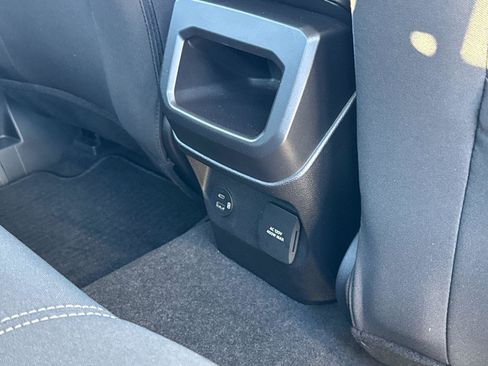 Certified 2024 Ford Ranger XLT w/ Technology Package image 18