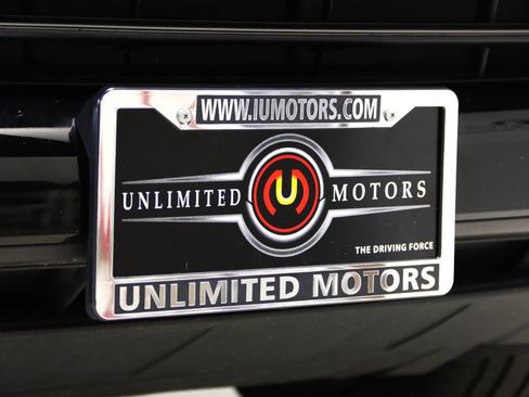 Used 2022 Porsche Cayenne Platinum Edition AWD/4WD image 29