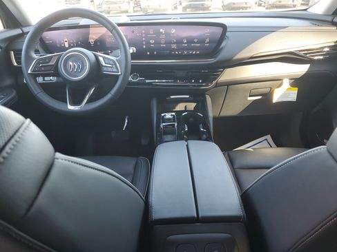 New 2025 Buick Envision Avenir image 13