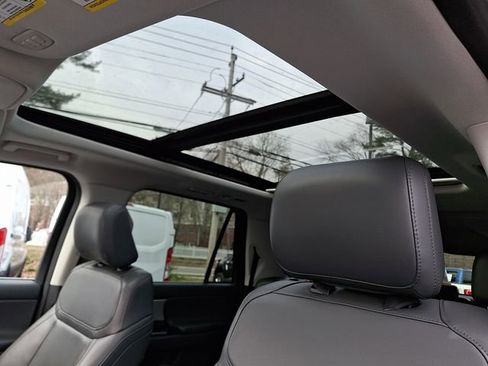 Used 2025 Ford Expedition Max Active image 15