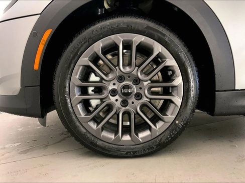 New 2026 MINI Cooper S image 9