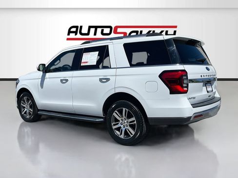 Used 2022 Ford Expedition Limited AWD/4WD image 5