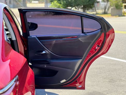 Used 2019 Lexus ES 350 w/ Premium Package FWD image 43