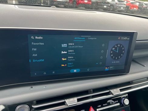 Used 2025 Hyundai Santa Cruz SEL FWD image 21