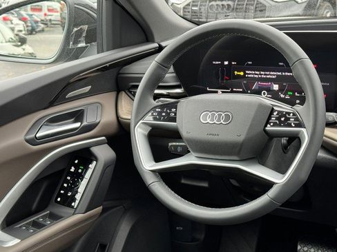 New 2025 Audi Q5 Prestige image 7