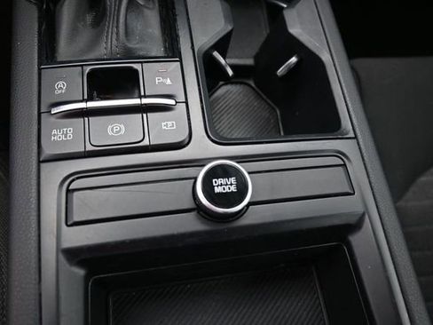 Used 2025 Kia K5 LXS FWD image 33