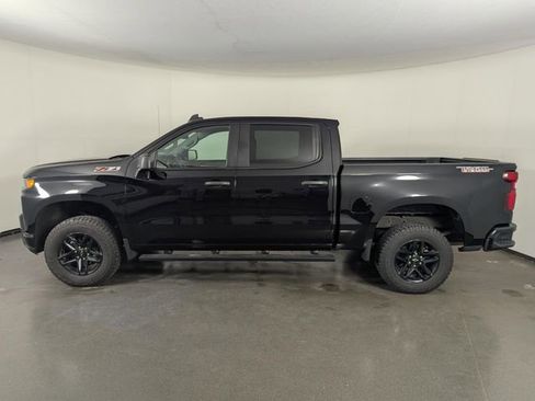 Used 2019 Chevrolet Silverado 1500 Custom Trail Boss w/ Custom Convenience Package image 5