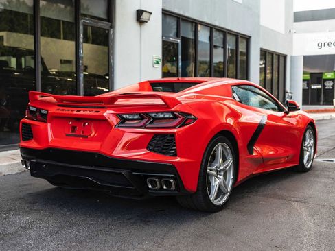 Used 2021 Chevrolet Corvette Stingray Preferred Conv w/ Z51 Performance Package RWD image 9