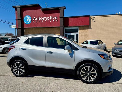 Used 2021 Buick Encore Preferred image 5