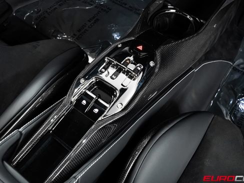 Used 2024 Ferrari SF90 Stradale AWD/4WD image 40
