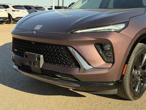 Certified 2024 Buick Envision Sport Touring image 13