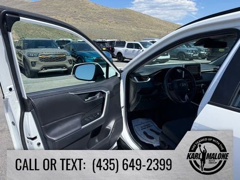 Used 2024 Toyota RAV4 XLE w/ Weather Package AWD/4WD image 11