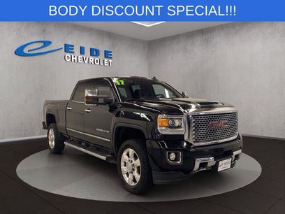 Used 2017 GMC Sierra 2500 Denali w/ Duramax Plus Package