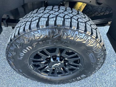 New 2026 Chevrolet Silverado 2500 ZR2 w/ LPO, Dark Essentials Package image 37