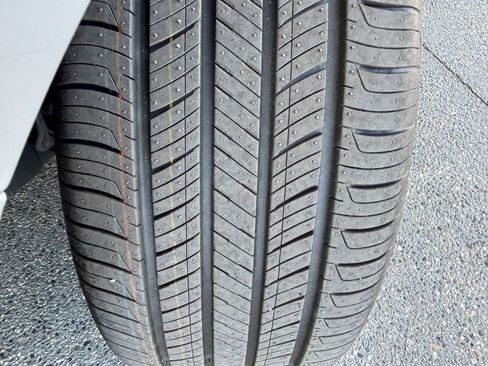 Used 2024 Honda Accord EX-L image 31