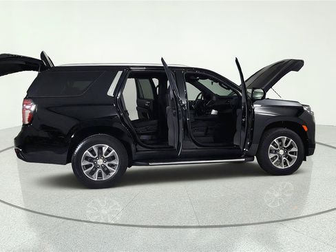 Used 2024 Chevrolet Tahoe LS AWD/4WD image 14