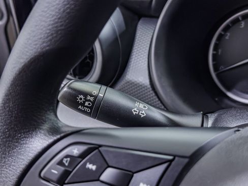 Used 2024 Nissan Kicks S image 24