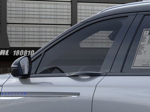 New 2026 Lincoln Nautilus Reserve AWD/4WD image 42