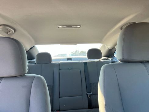 Used 2017 Chevrolet Impala LS FWD image 19