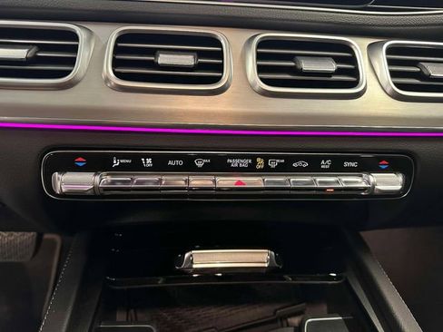 Used 2025 Mercedes-Benz GLE 350 4MATIC image 23