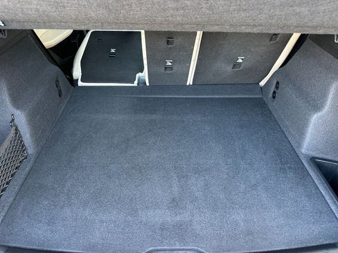 Used 2024 BMW X1 xDrive28i w/ Convenience Package image 17