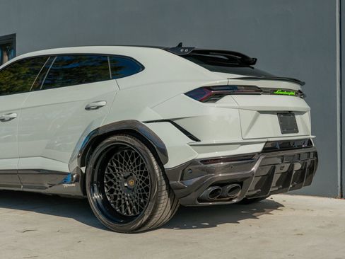 Used 2024 Lamborghini Urus Performante image 20