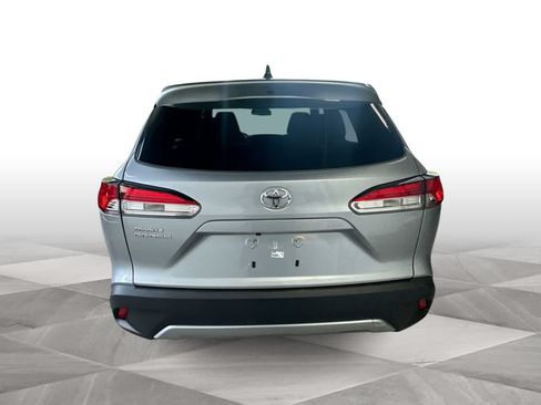 Used 2023 Toyota Corolla Cross L FWD image 7