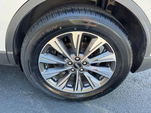 Used 2022 Lincoln Corsair Reserve w/ Equipment Group 201A AWD/4WD image 7
