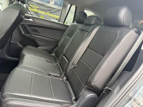 Used 2020 Volkswagen Tiguan SE image 20