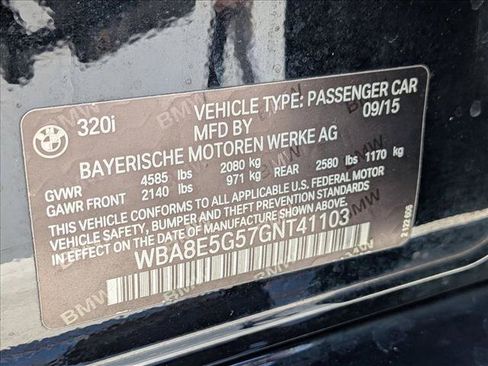 Used 2016 BMW 320i xDrive Sedan AWD/4WD image 16