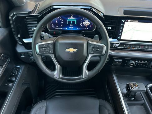 New 2026 Chevrolet Silverado 1500 LT w/ Safety Package AWD/4WD image 14