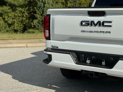 New 2026 GMC Sierra 1500 Elevation w/ LPO, Elevation Black Package image 14