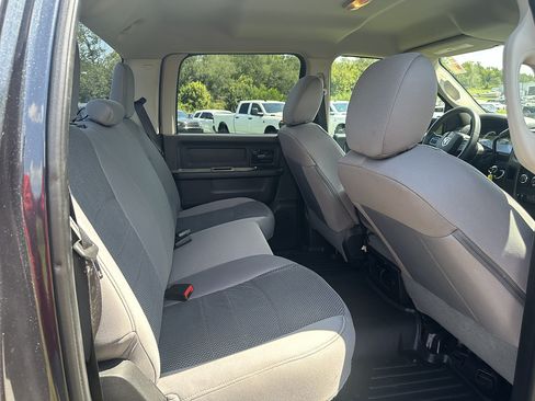 Used 2014 RAM 1500 Express RWD image 13