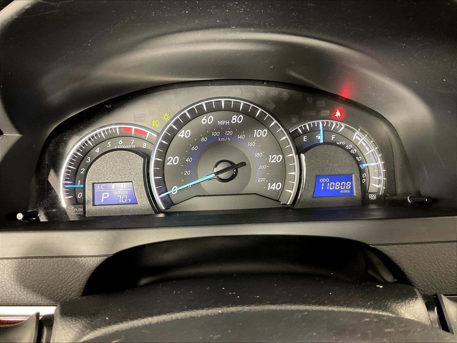 Used 2014 Toyota Camry XLE FWD image 13