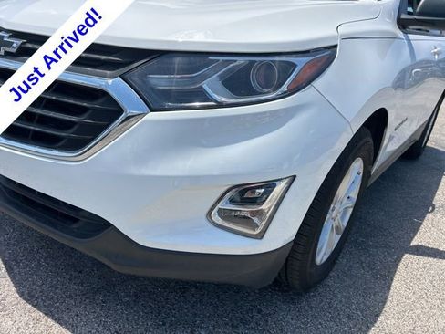 Used 2019 Chevrolet Equinox LS FWD image 8