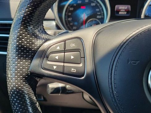 Used 2019 Mercedes-Benz GLS 450 4MATIC image 23