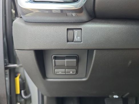 New 2026 GMC Canyon Elevation w/ Convenience Package image 25