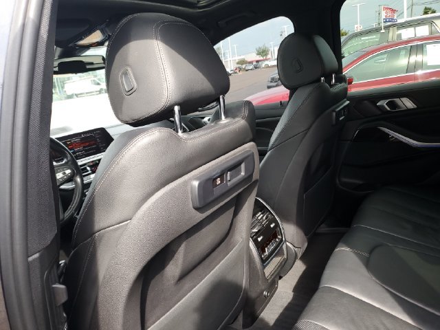 Used 2019 BMW X5 xDrive40i w/ Premium Package 2 AWD/4WD image 14