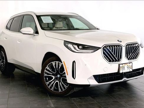 Used 2025 BMW X3 xDrive30i image 2