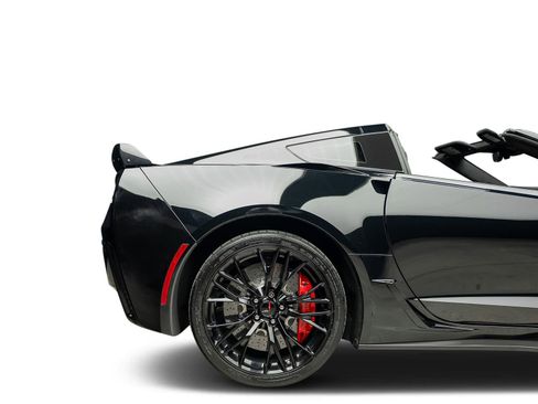 Used 2016 Chevrolet Corvette Z06 w/ 3LZ Preferred Equipment Group RWD image 33