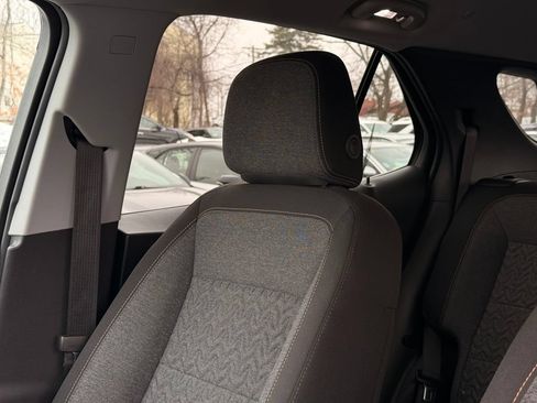 Used 2024 Chevrolet Equinox LT AWD/4WD image 26