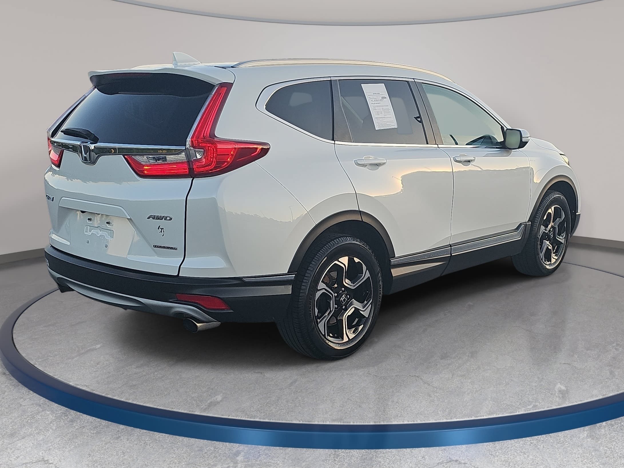 Used 2019 Honda CR-V Touring image 5